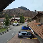 Hirschen In Szálloda 3*