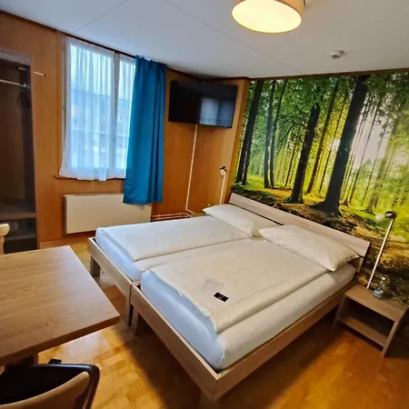 Hirschen 3*