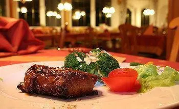 Hirschen In וילדרסויל