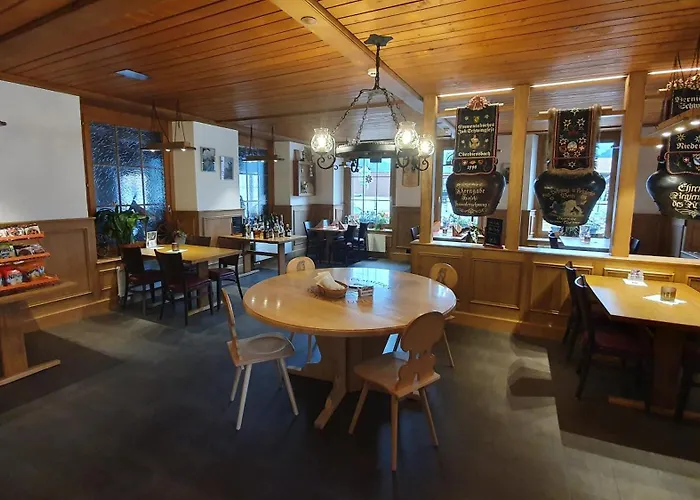 Hirschen In Hotel 3*