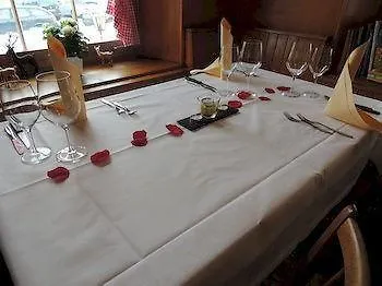 Hirschen In 3* Wilderswil