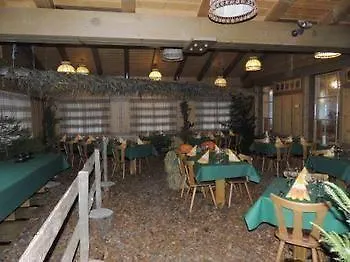 Hirschen In Wilderswil