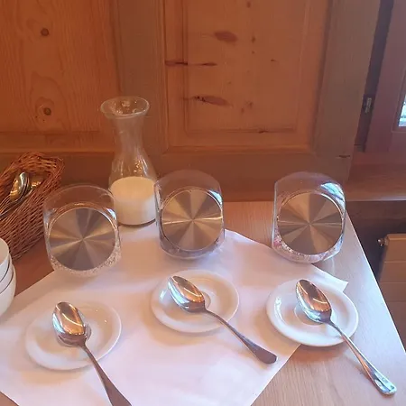 Gasthof Hirschen In Wilderswil Hotel 3*