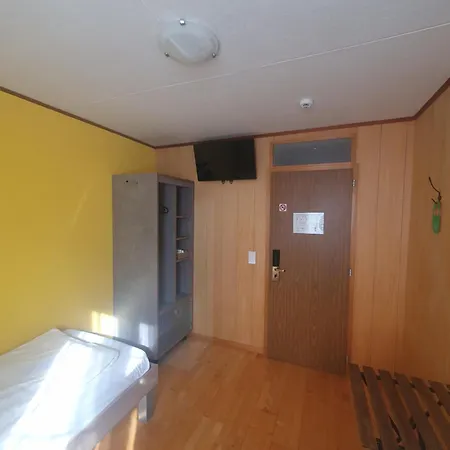 Hotel Gasthof Hirschen In Wilderswil 3*