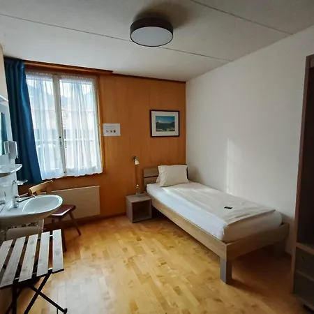 Hotel Gasthof Hirschen In Wilderswil Wilderswil